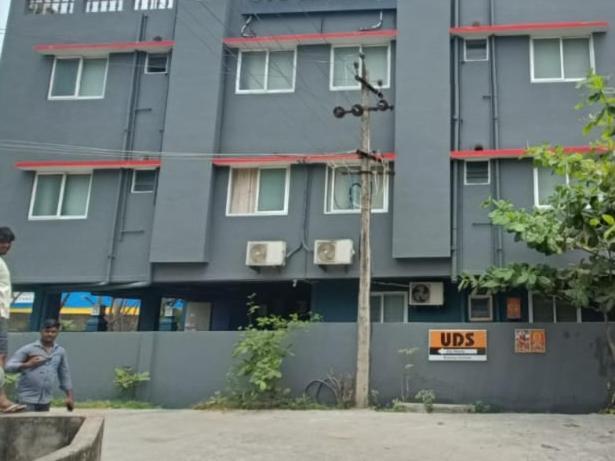 Crayons Hotel เชนไน ภายนอก รูปภาพ