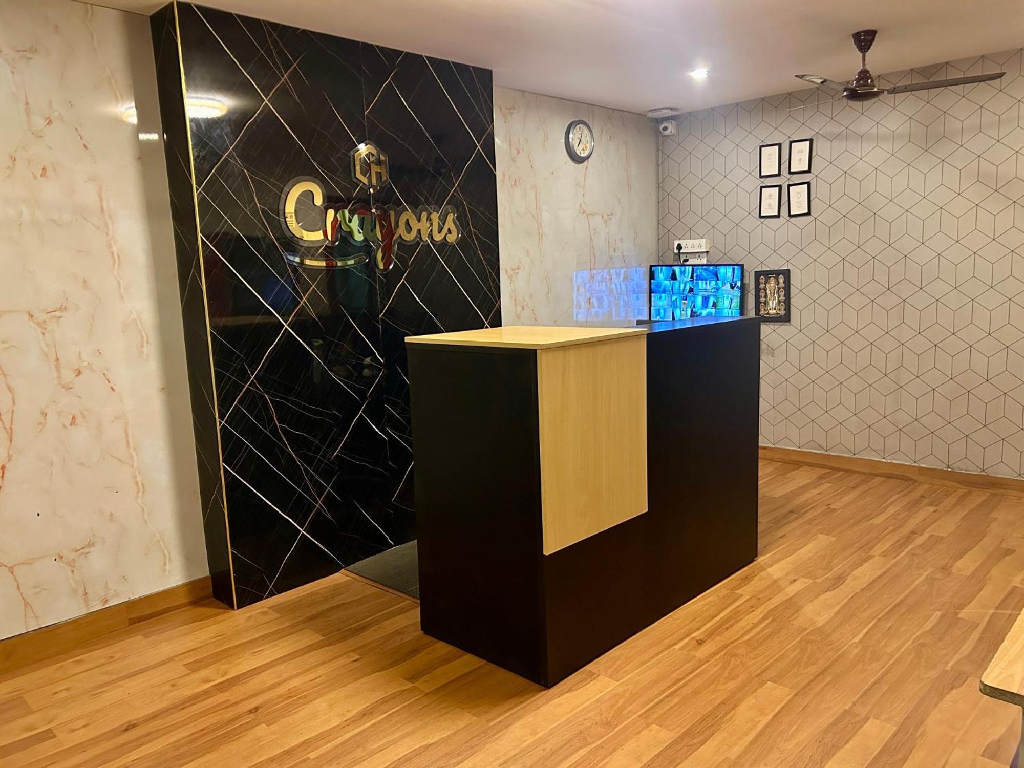 Crayons Hotel เชนไน ภายนอก รูปภาพ